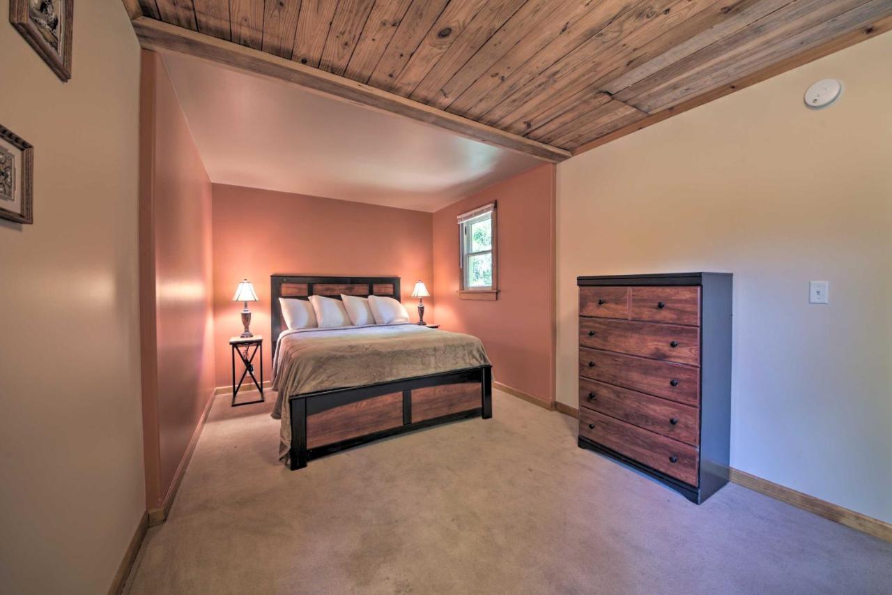 Pet-Friendly Cottage With Fire Pit - 3 Mi To Siu! Carbondale Exterior foto